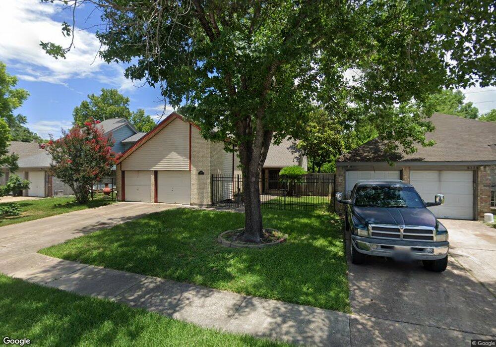 8538 Scenic Green Dr, Houston, TX 77088 - photo 1