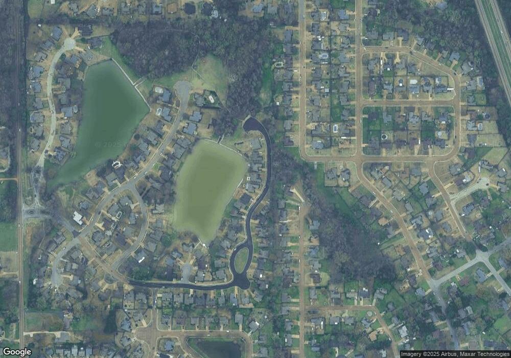 1185 Cross Creek Dr E, Hernando, MS 38632 - photo 1