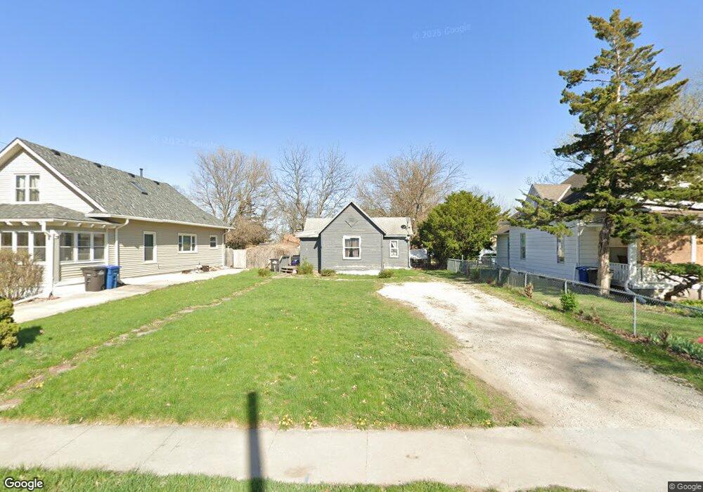 1443 31st St, Des Moines, IA 50311 - photo 1