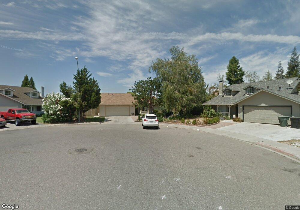 2188 Nutshell Cir, Oakdale, CA 95361 - photo 1