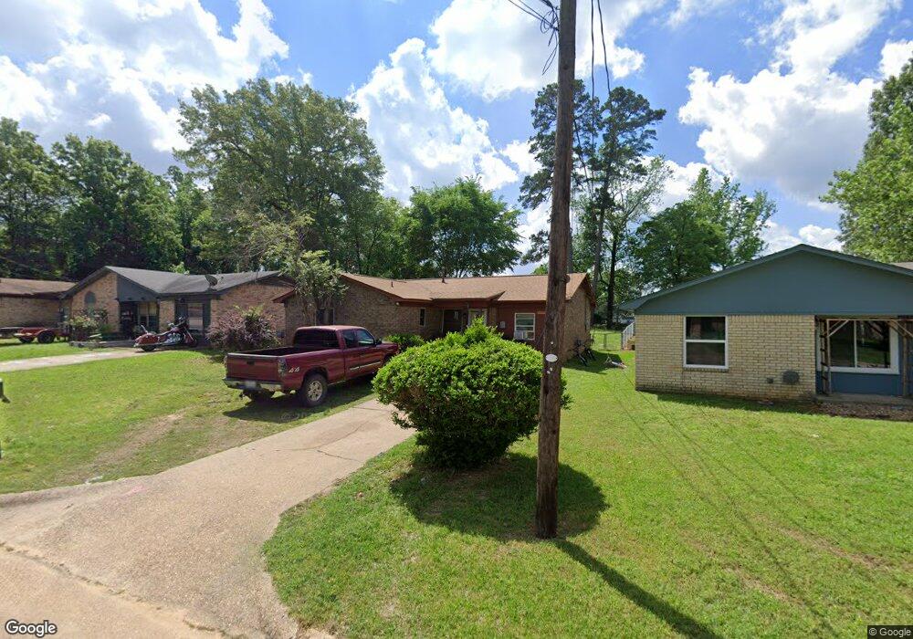 209 Hickerson Ave, Wake Village, TX 75501 - photo 1