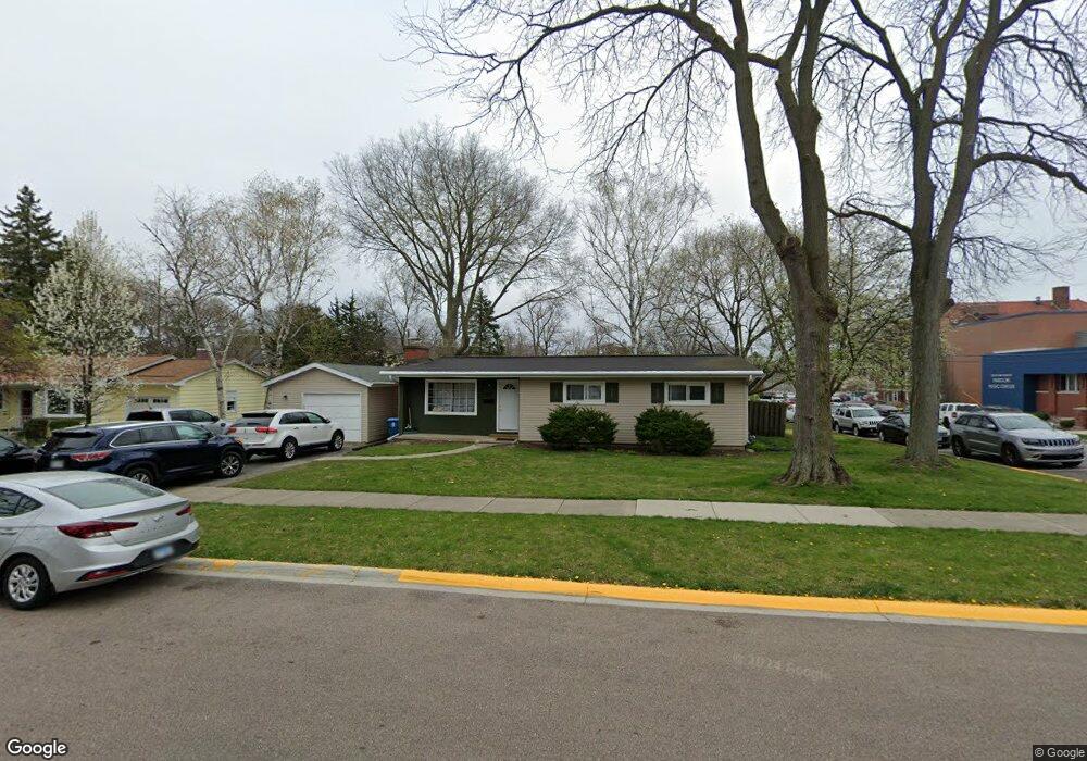 246 S Randall Rd, Aurora, IL 60506 - photo 1