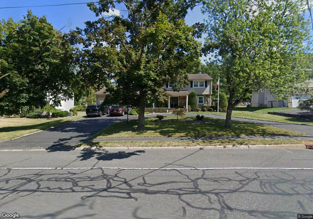 35 Shrewsbury Dr, Livingston, NJ 07039 - photo 1