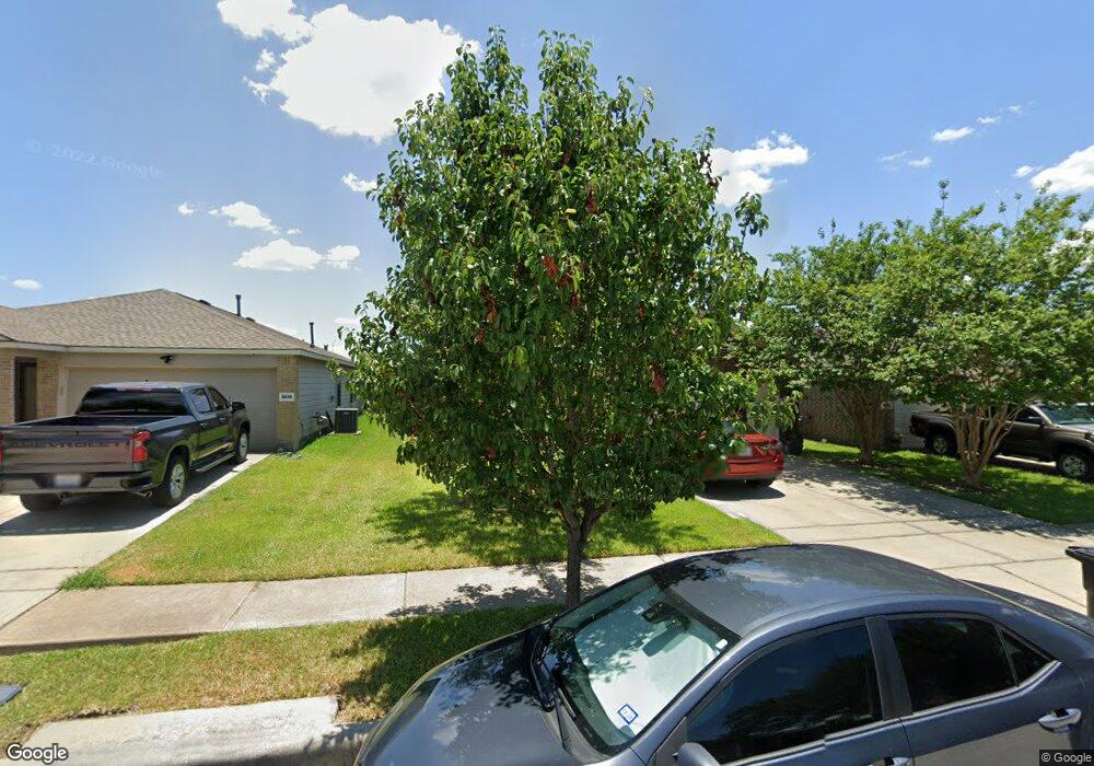 8826 Spurflower Path Ln, Houston, TX 77075 - photo 1