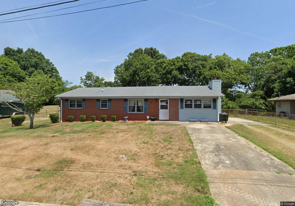 1071 Mountain View Rd NW, Conyers, GA 30012 - photo 1