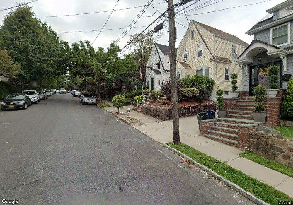 28-30 University Place, Staten Island, NY 10301 - photo 1