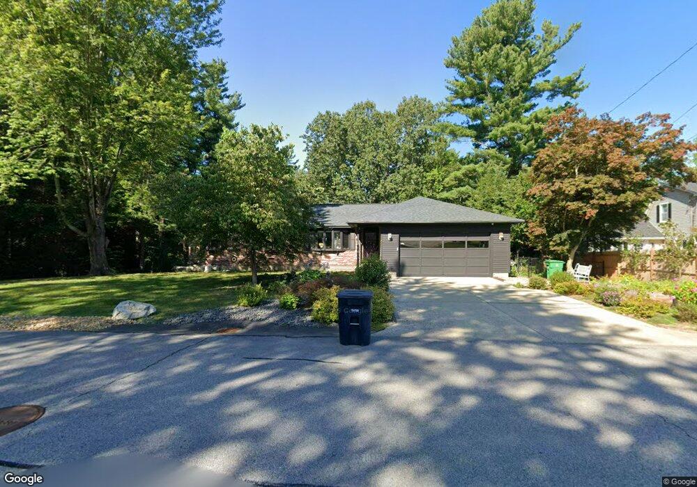 15 Vieckis Dr, Nashua, NH 03062 - photo 1