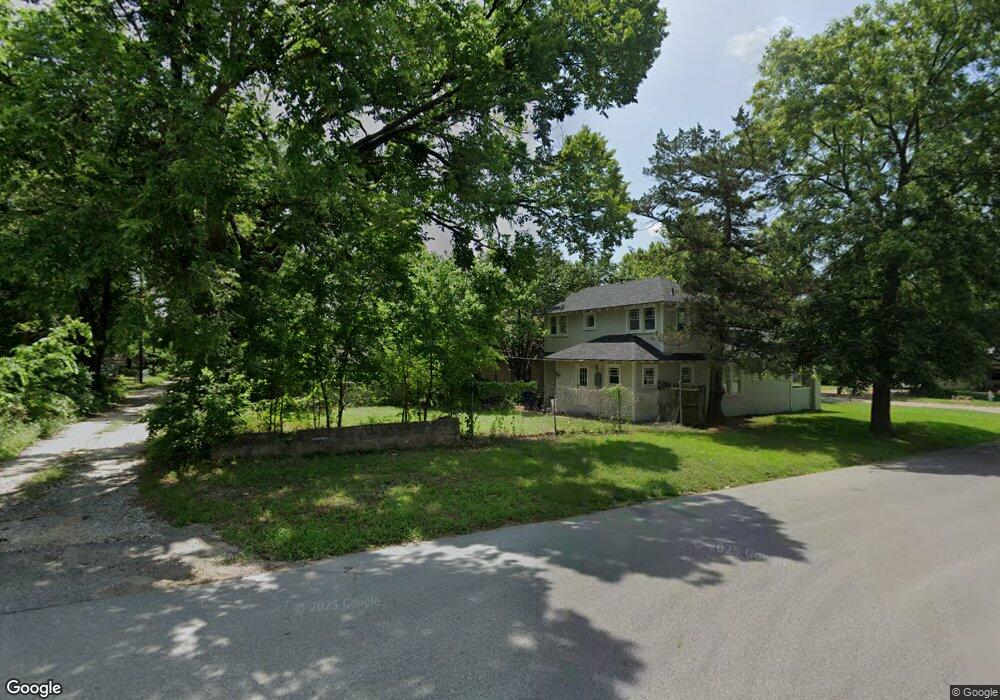 1127 W Main St, Denison, TX 75020 - photo 1