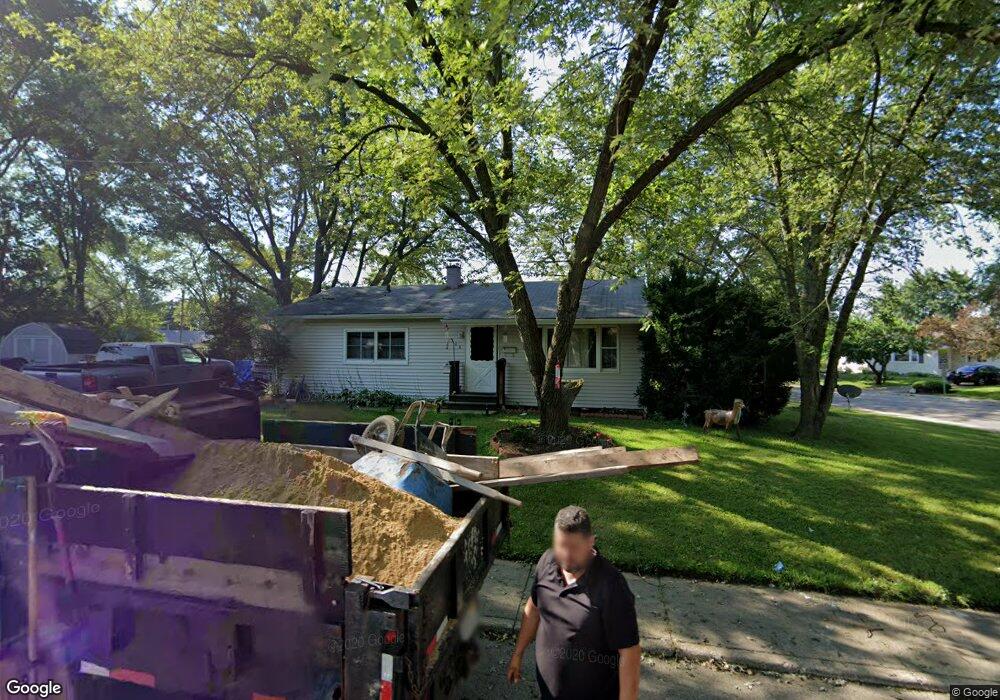 308 Amarillo Dr, Carpentersville, IL 60110 - photo 1