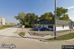 257 S Oak St, Arcola, IL 61910