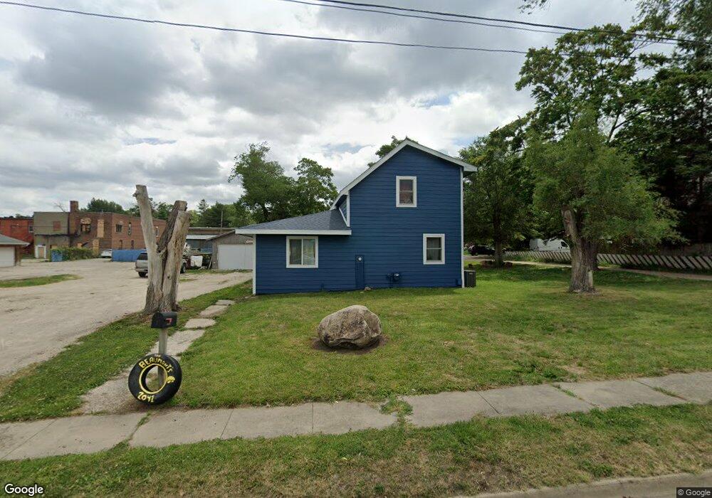 2041 SE 5th St, Des Moines, IA 50315 - photo 1