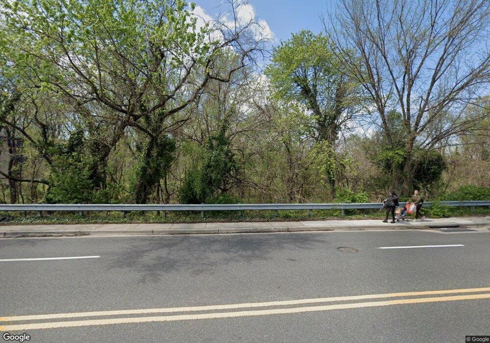 6355 Livingston Rd, Oxon Hill, MD 20745 - photo 1