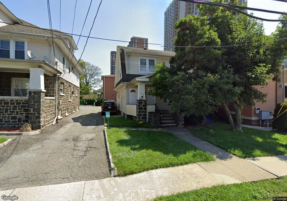 1612 Parker Ave, Fort Lee, NJ 07024 - photo 1