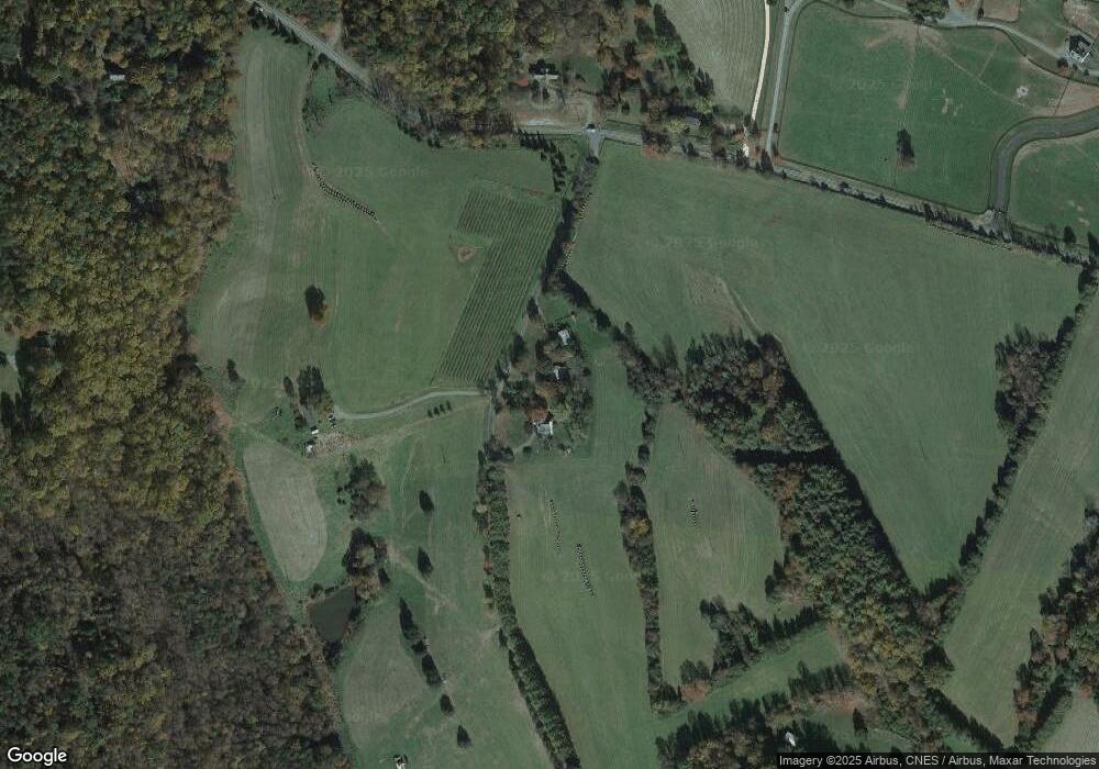 2847 Lake Albemarle Rd, Charlottesville, VA 22901 - photo 1