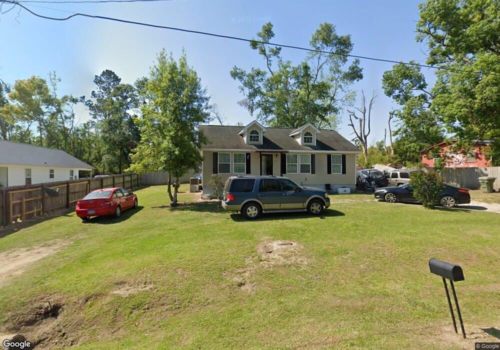 616 Jackson St E, Douglas, GA 31533 - photo 1