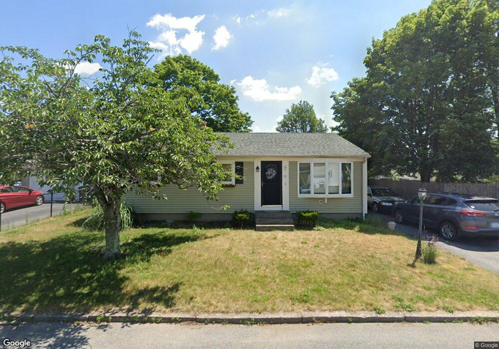 25 Julian St, Pawtucket, RI 02861 - photo 1