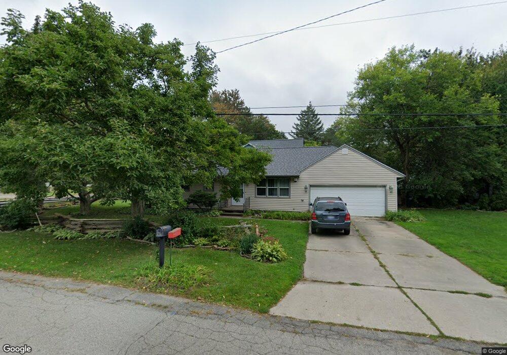 6109 Coulson Ct, Lansing, MI 48911 - photo 1