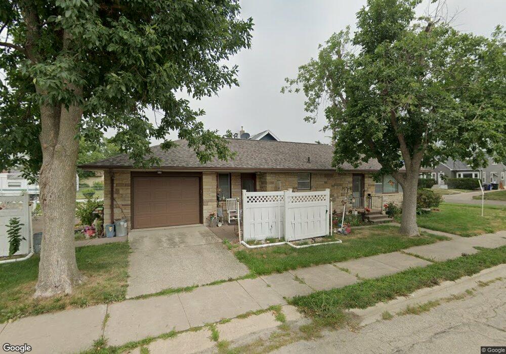 240 20th Ave SW, Cedar Rapids, IA 52404 - photo 1