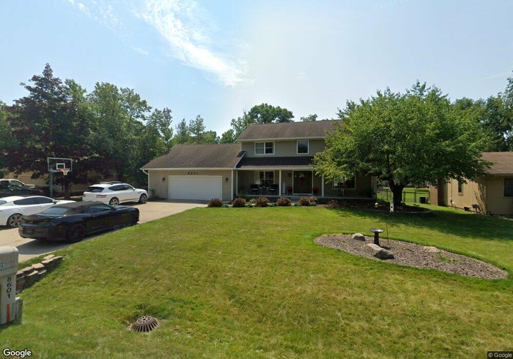 8601 Stout Ave unit Bldg-Unit, Grosse Ile, MI 48138 - photo 1