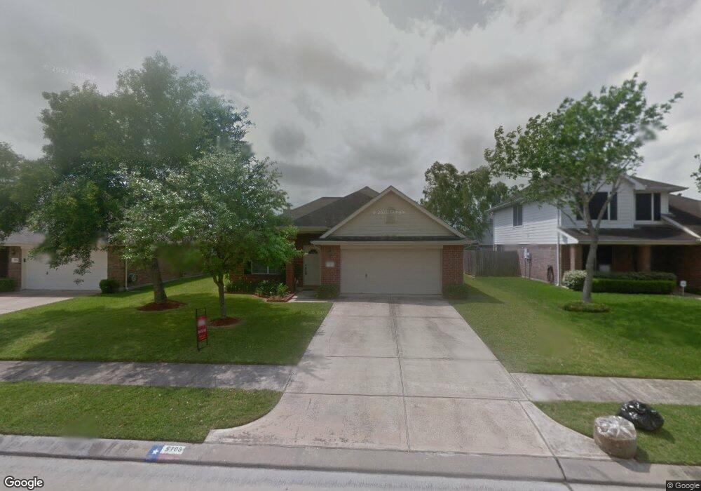 5106 Lockhart Dr, Pearland, TX 77584 - photo 1