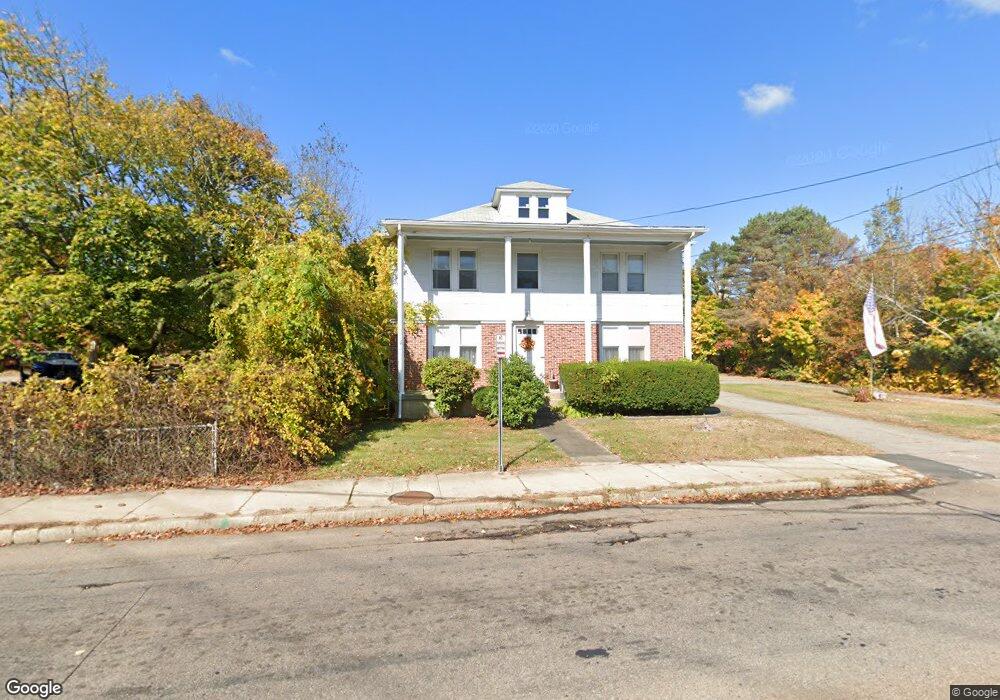 9 Chestnut St, Franklin, MA 02038 - photo 1