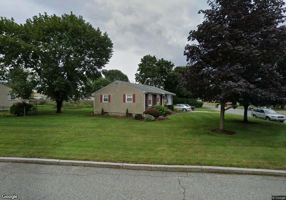 175 Country Rd, Woonsocket, RI 02895 - photo 1