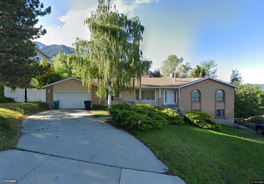 2270 E Willow View Way, Sandy, UT 84092 - photo 1