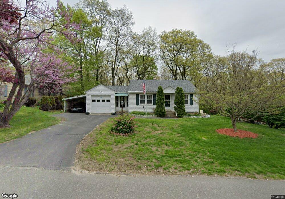 72 Bateswood Rd, Waterbury, CT 06706 - photo 1