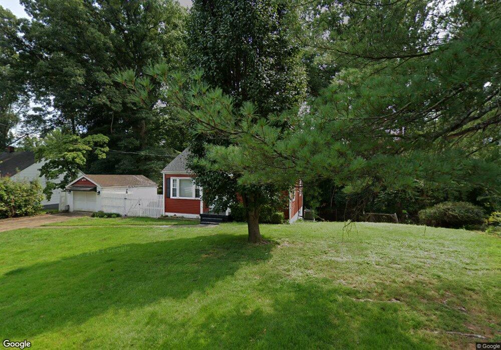 785 Country Green Rd, Charlottesville, VA 22903 - photo 1