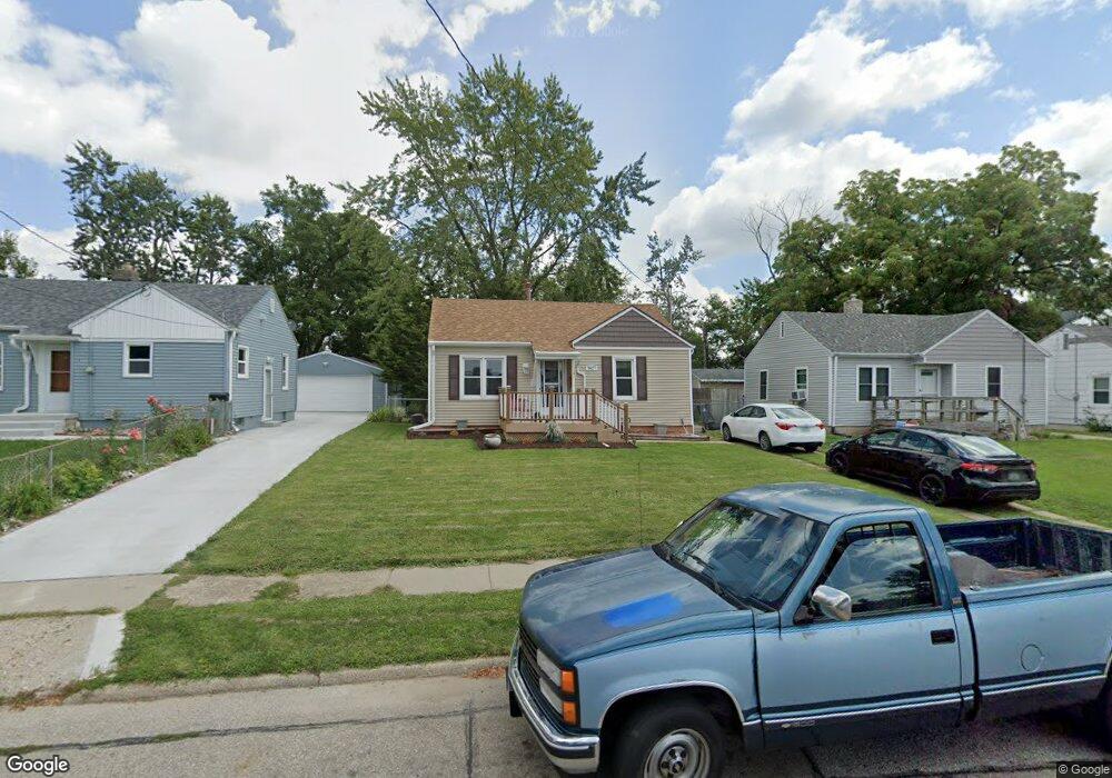 3827 57th St, Des Moines, IA 50310 - photo 1