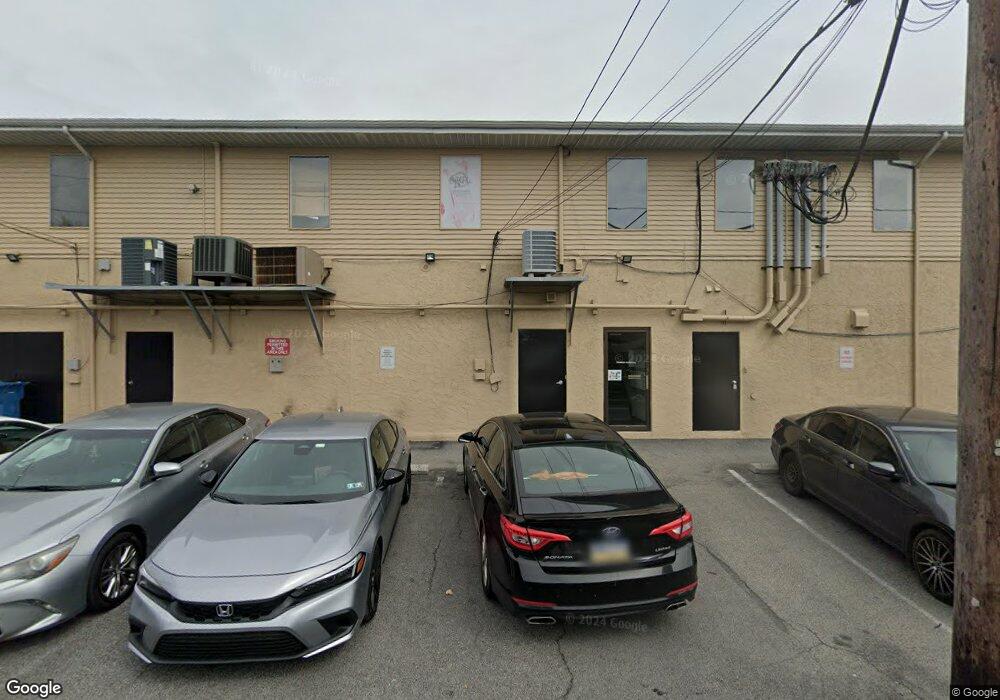 1624 Union Blvd, Allentown, PA 18109 - photo 1