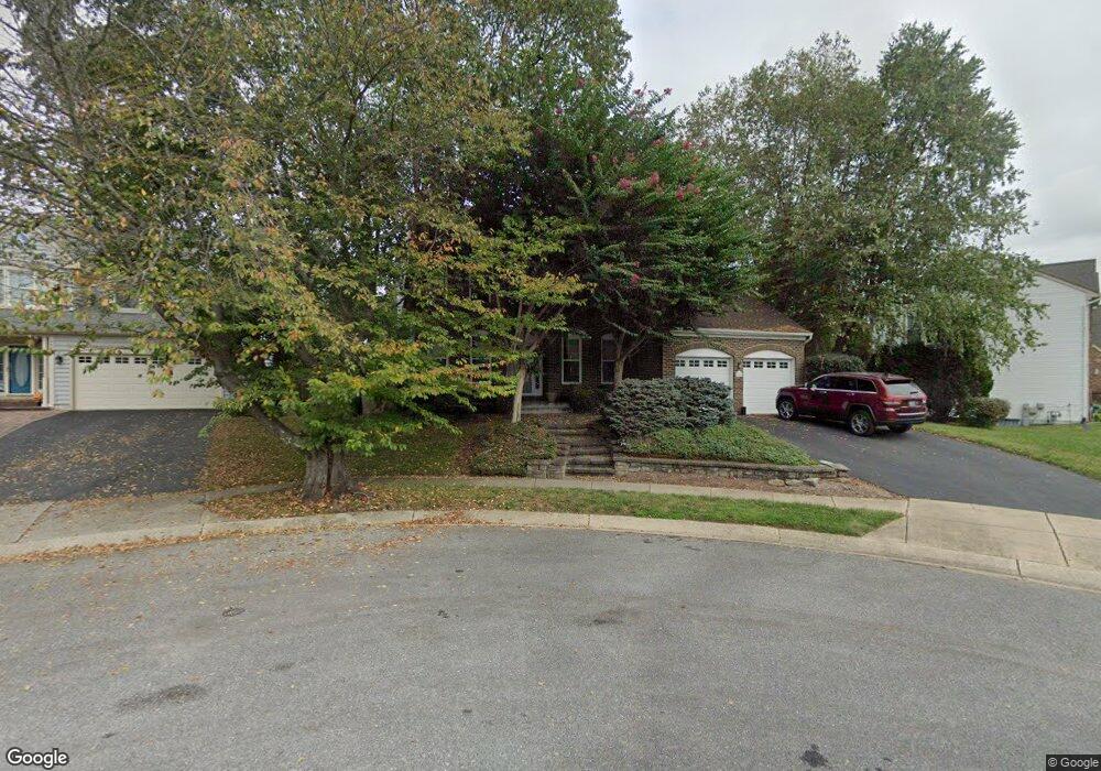 2806 Klein Ct, Crofton, MD 21114 - photo 1