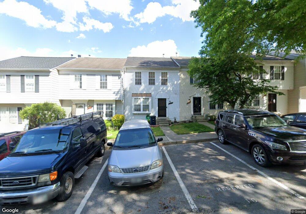 916 Newington Ct, Capitol Heights, MD 20743 - photo 1