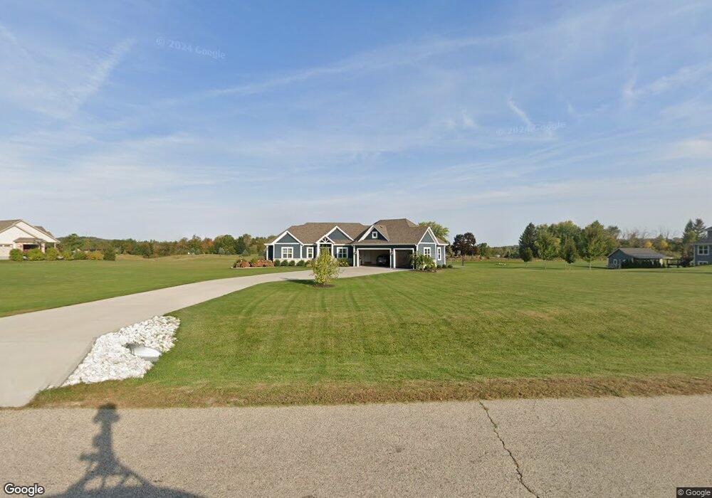 4232 S Woodcrest Ridge Dr, West Bend, WI 53095 - photo 1