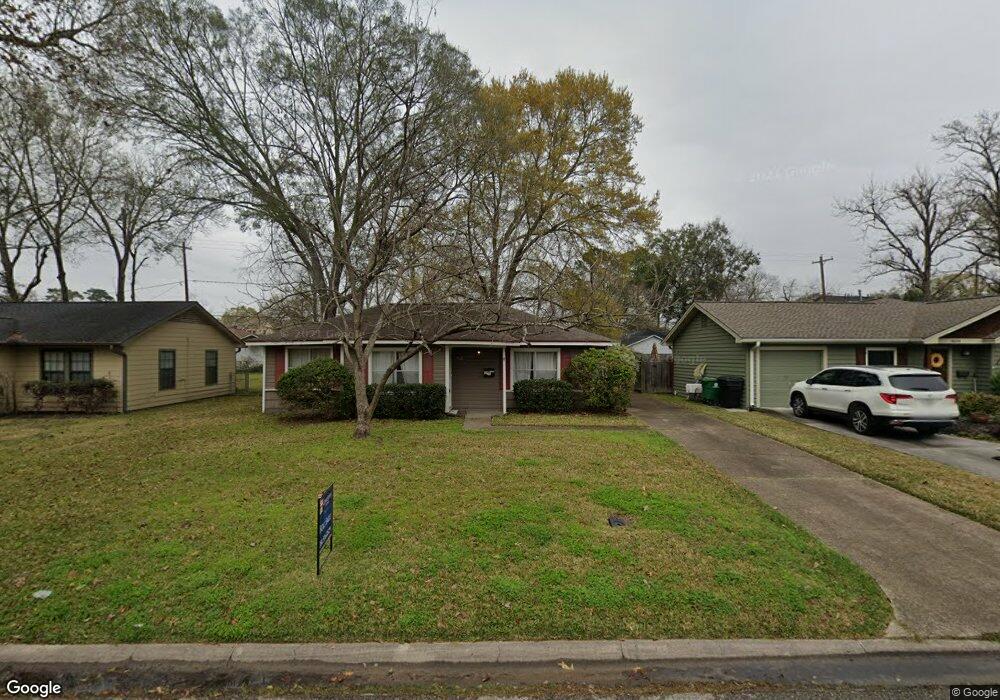 1702 Chantilly Ln, Houston, TX 77018 - photo 1