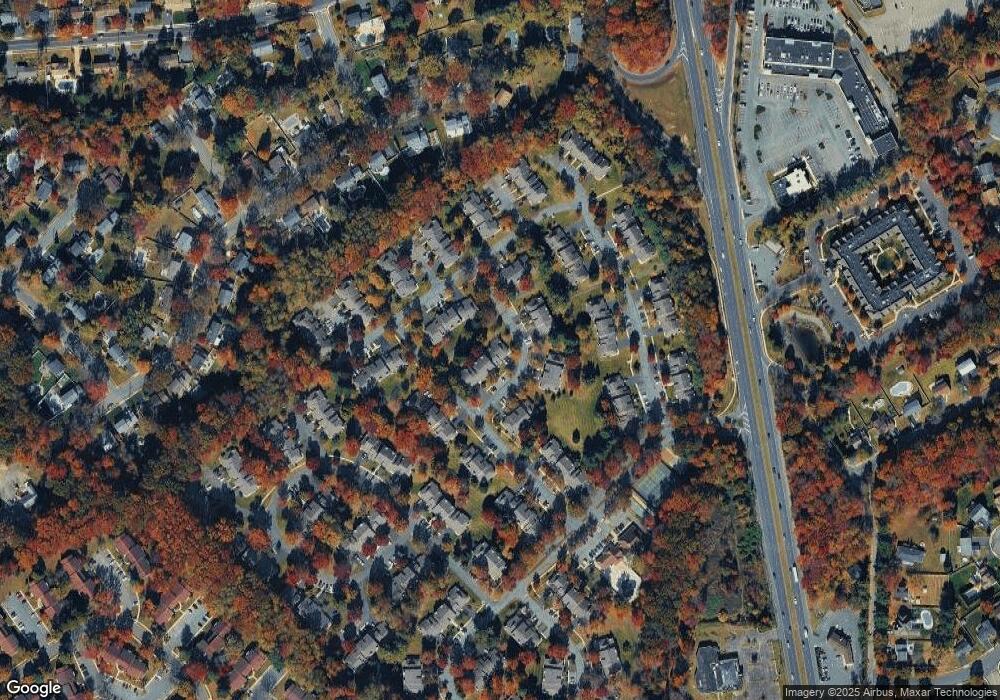 208 Forsythia Ln, Englishtown, NJ 07726 - photo 1