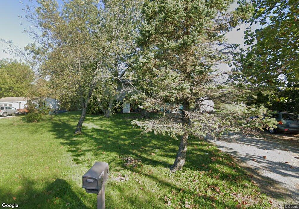 214 W Mulberry St, Waynesfield, OH 45896 - photo 1