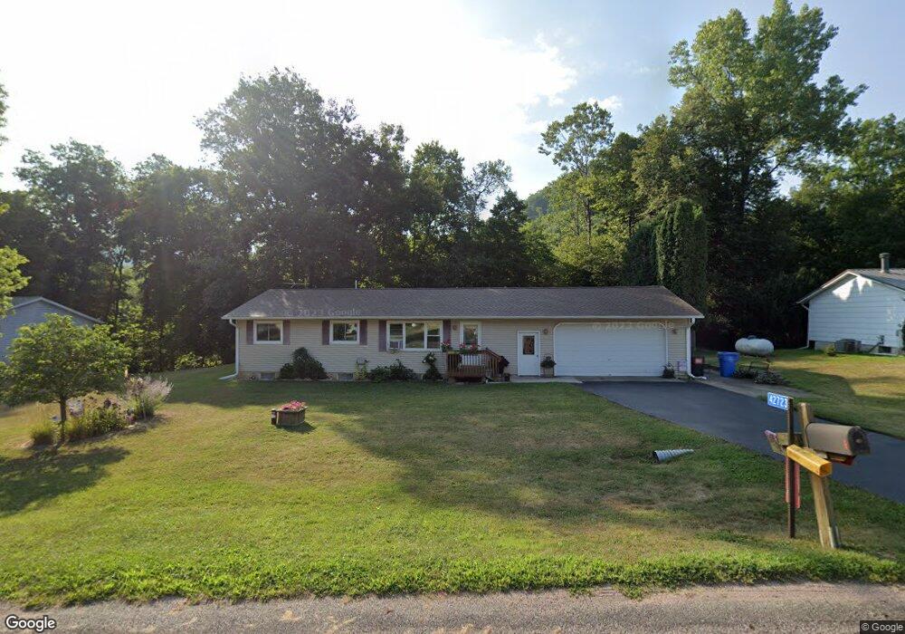 42723 Lisa Ln, Winona, MN 55987 - photo 1