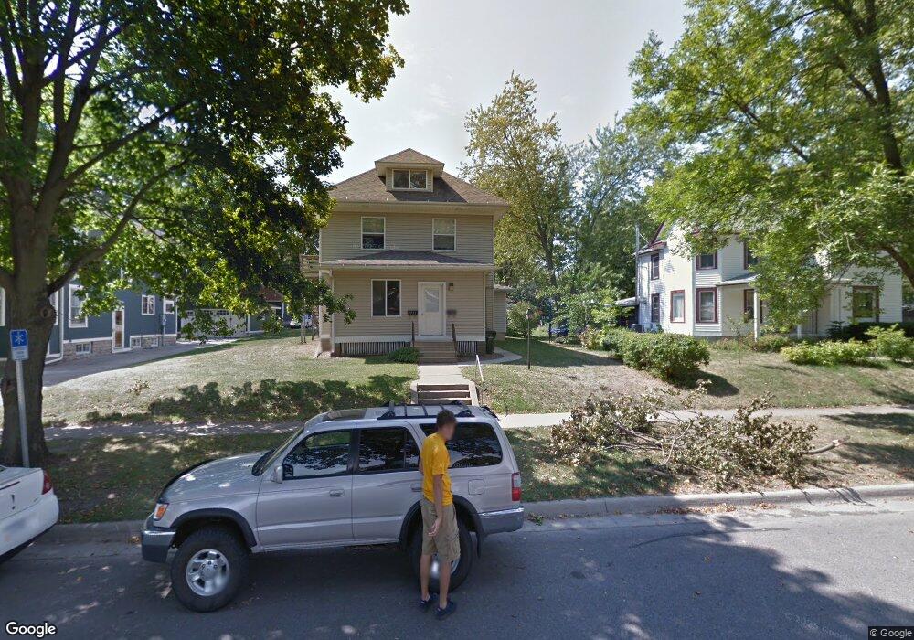 1709 Washington St, Cedar Falls, IA 50613 - photo 1