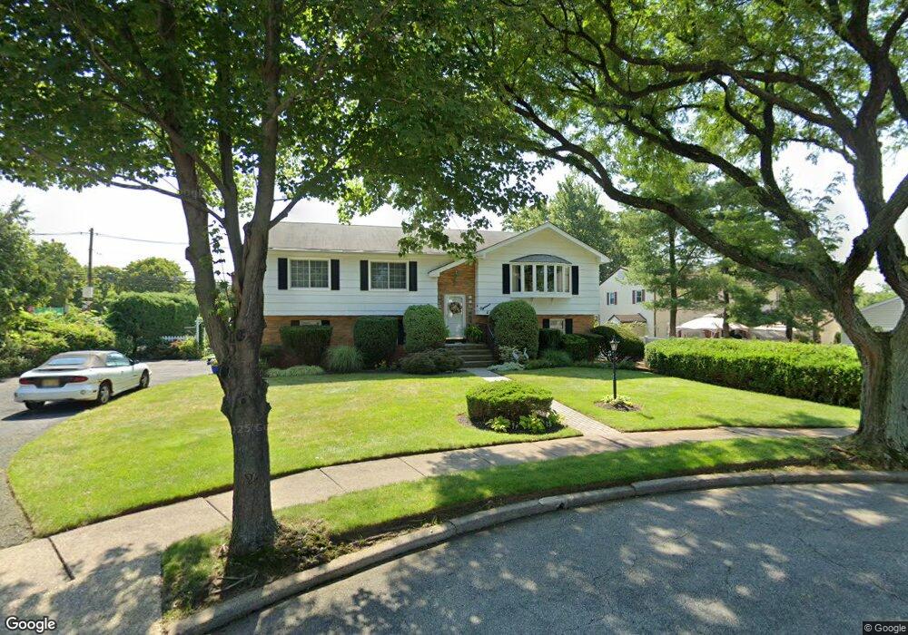 18 Dando Ct, Clifton, NJ 07013 - photo 1