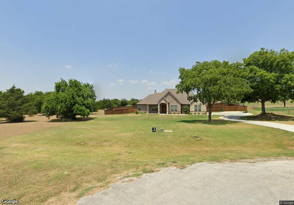 3103 Woodland Ct, Gainesville, TX 76240 - photo 1