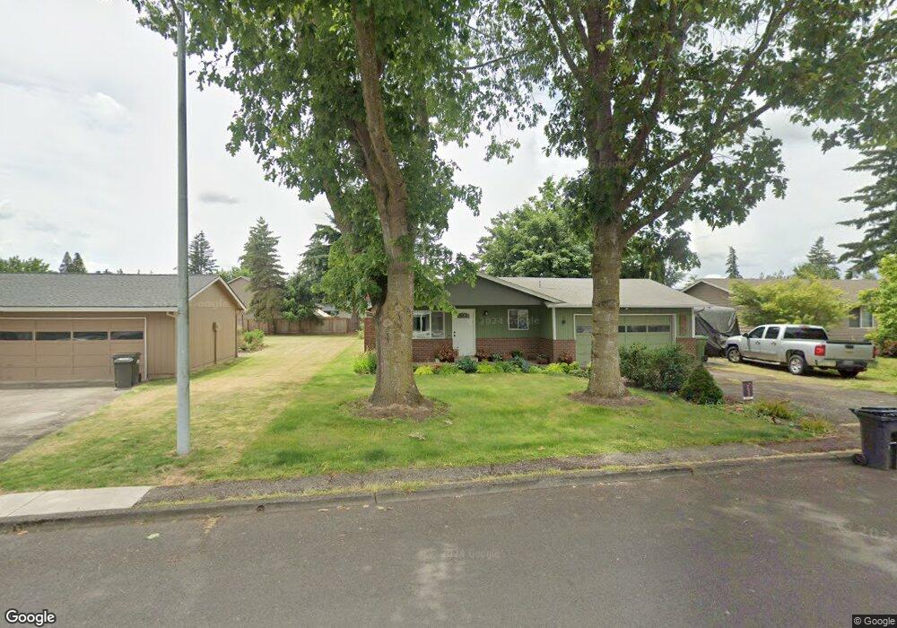 2252 Allan Ave, Hubbard, OR 97032 - photo 1