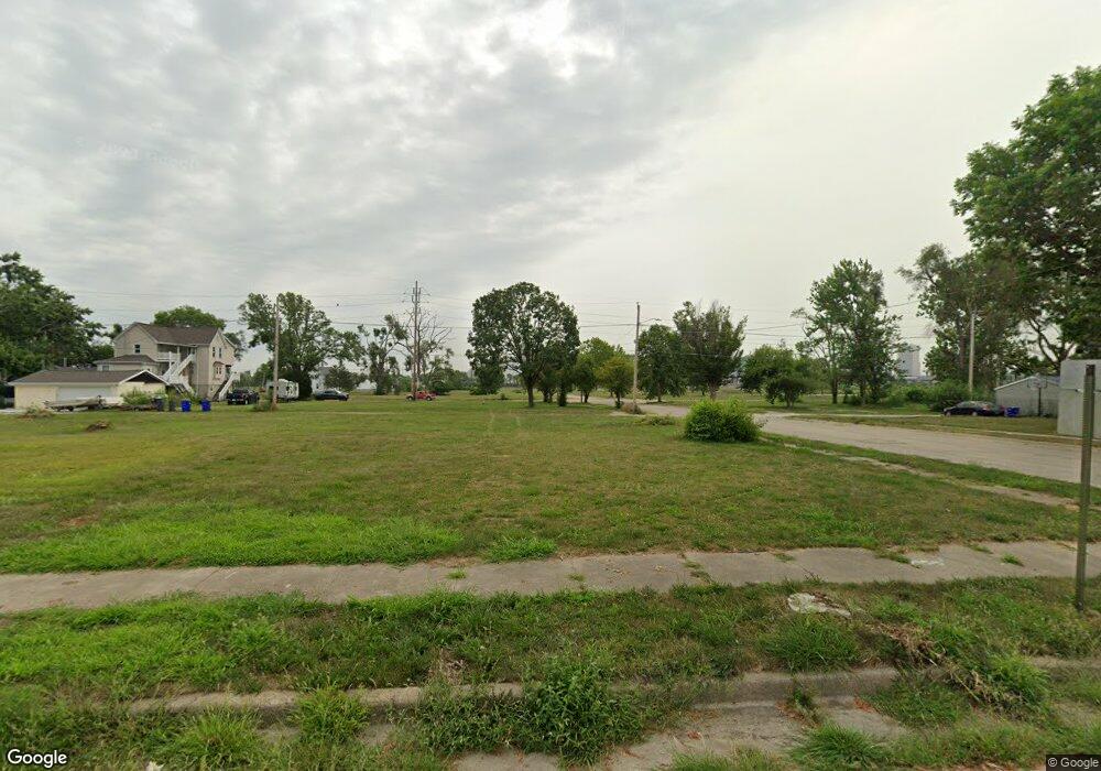 1203 6th St NW, Cedar Rapids, IA 52405 - photo 1