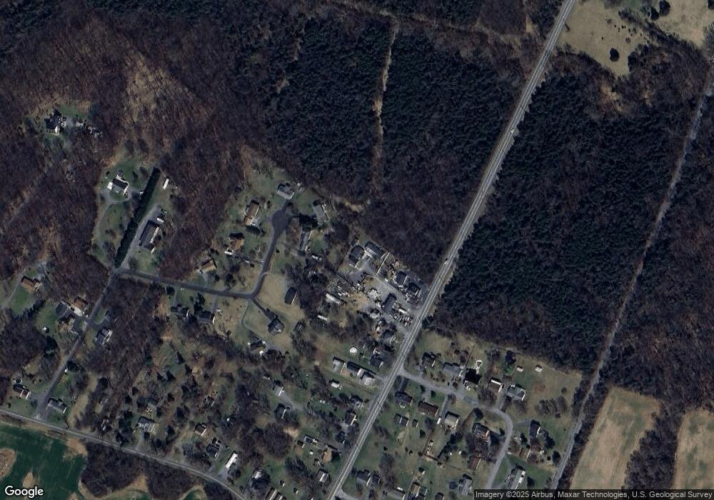 58 Shank Ct, Bunker Hill, WV 25413 - photo 1