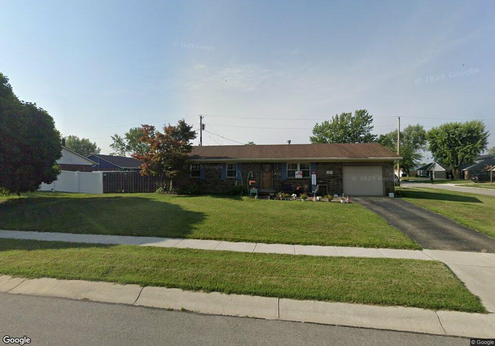 469 Colony Dr, Whiteland, IN 46184 - photo 1