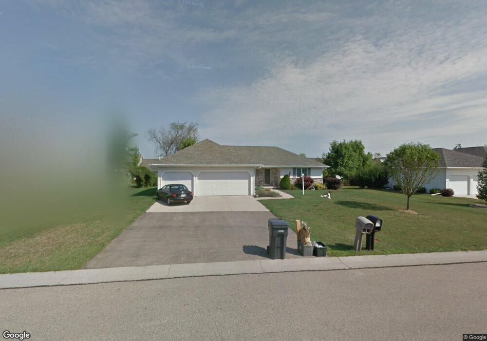 W5944 Easter Lily Dr, Appleton, WI 54915 - photo 1