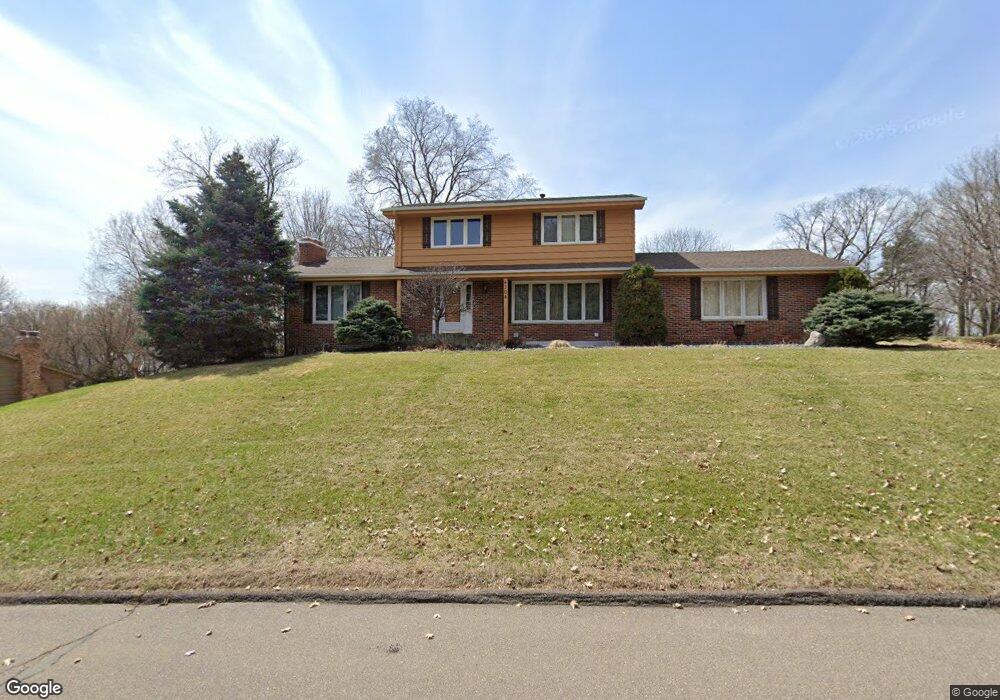 4304 Lancelot Dr, Minnetonka, MN 55345 - photo 1