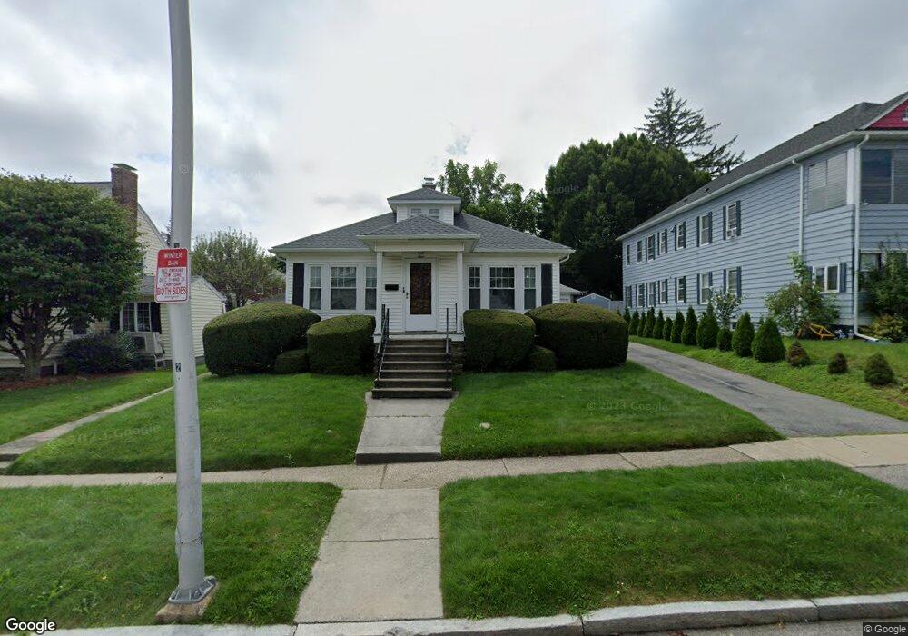 4 Bellingham Rd, Worcester, MA 01606 - photo 1