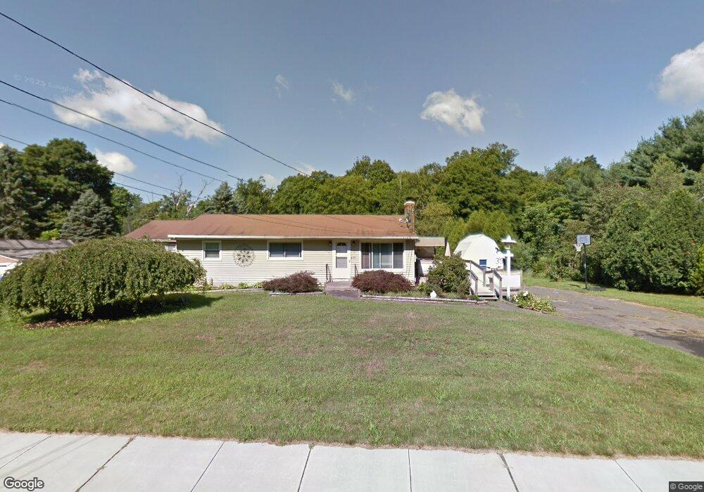 39 Coles Rd, Cromwell, CT 06416 - photo 1