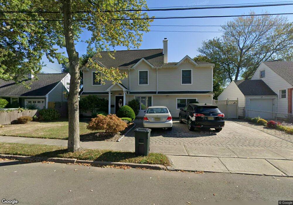 10 Scheele Place, Saddle Brook, NJ 07663 - photo 1